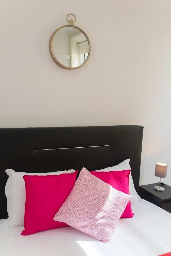 Pink Street House Hotell Lisboa